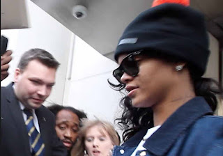 Leaving London Hotel, Rihanna Ducks Chris Brown Questions