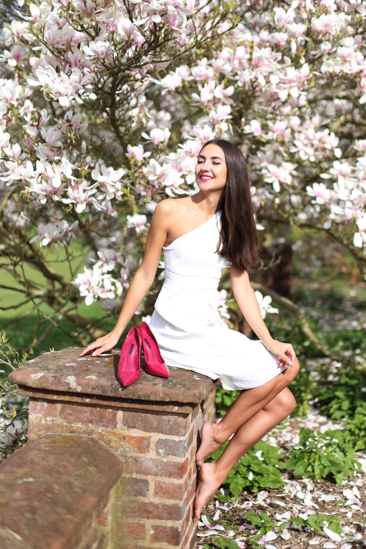 london style blogger, spring in london, blooming magnolia