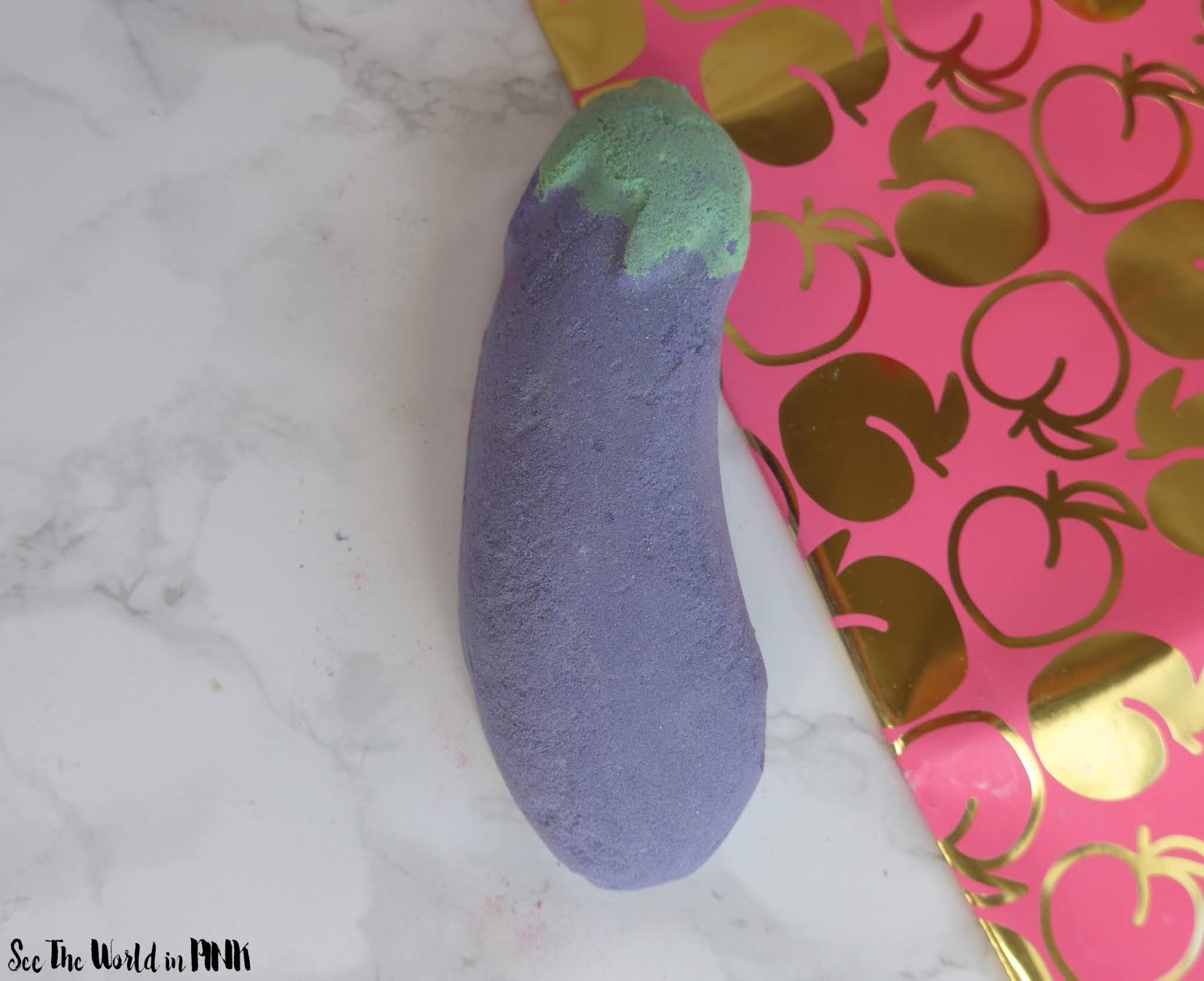 Lush Valentine's Day Bath Bombs See the World in PINK