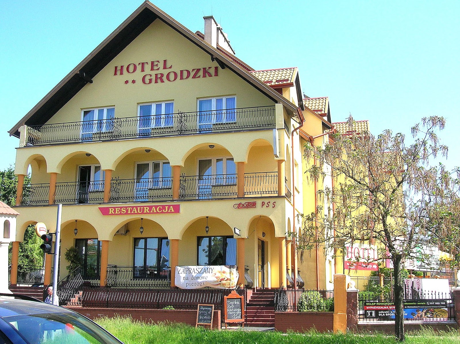 the-traveler-s-drawer-hotel-grodzki-sandomierz-polska-poland