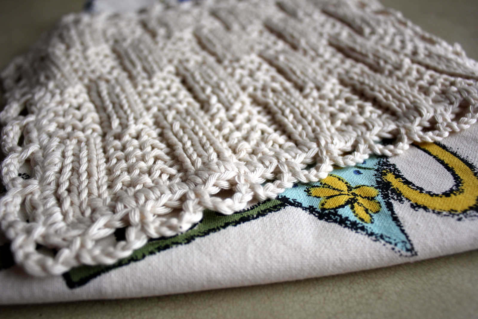 Unravelled Handmade Dishcloth
