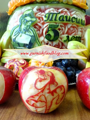 apple garnish fruit display