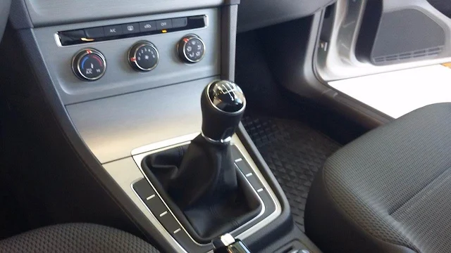 VW Golf 2016 1.6 16V Trendline - interior