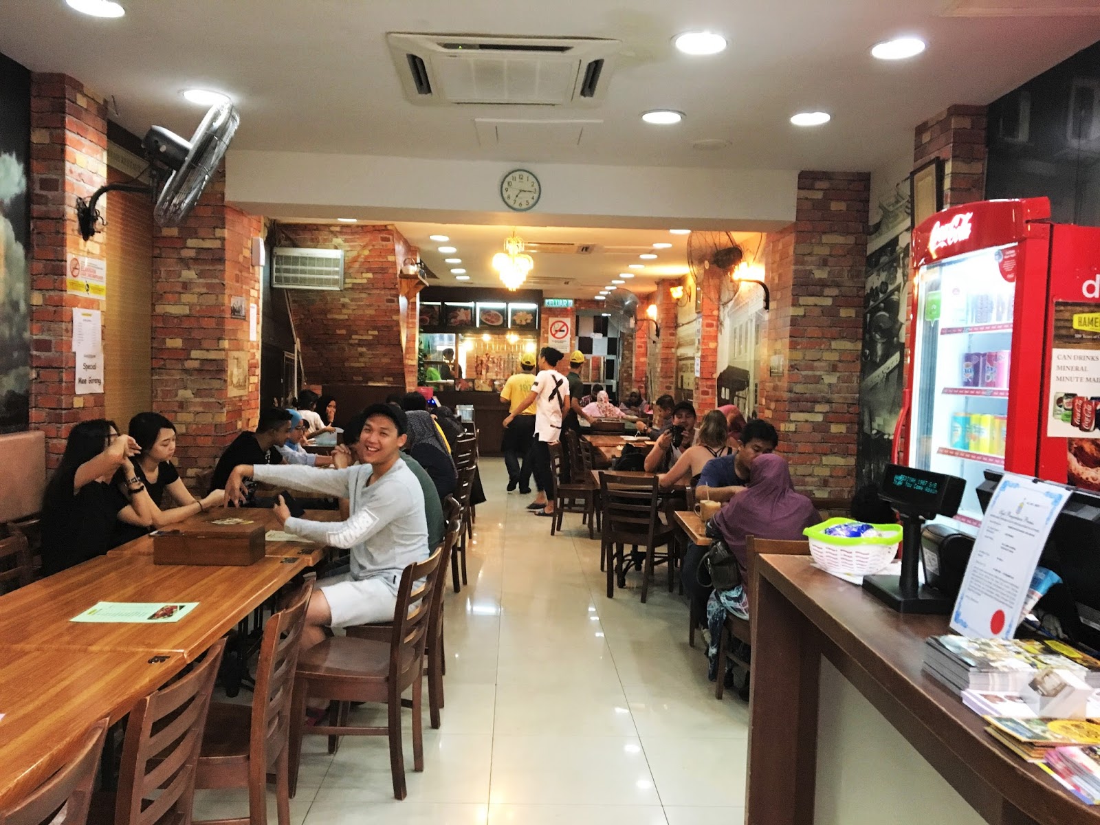 Short Vacay In Penang: Have Chezilious Nan & Superb Beriani At Hameediyah Tandoori House Restaurant, Penang