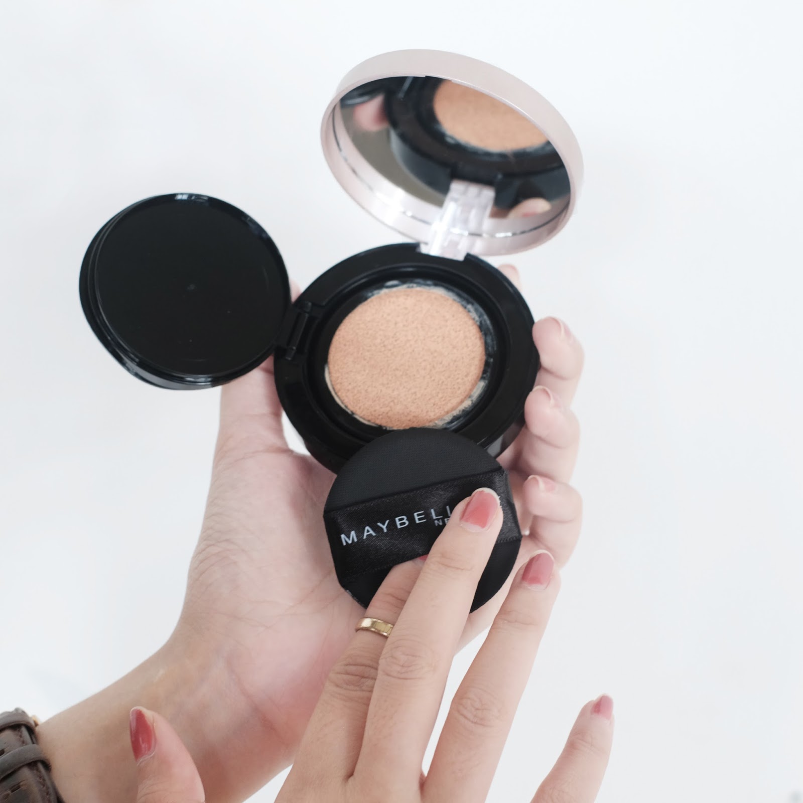 REKOMENDASI BB CUSHION YANG BAGUS MAYBELLINE BB CUSHION REVIEW