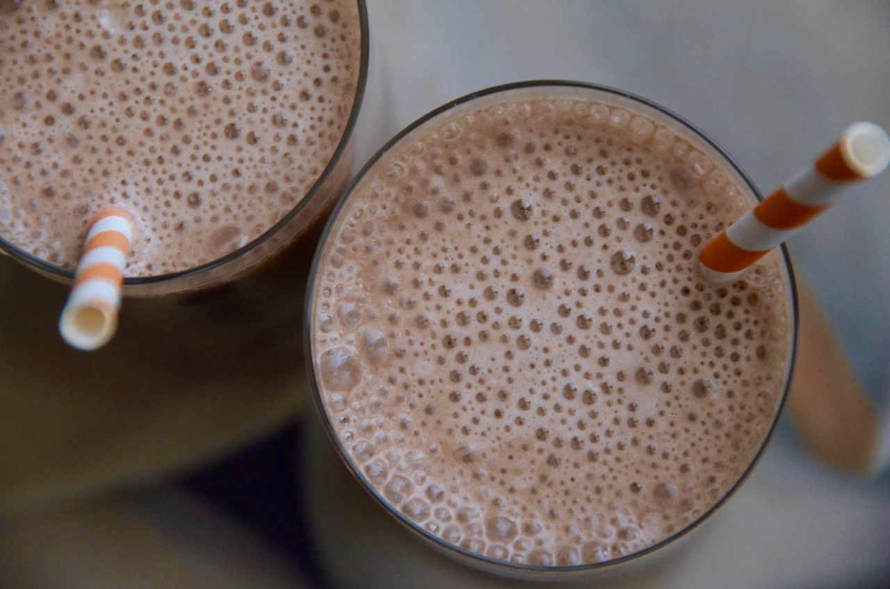 PIZZA FOR BREAKFAST MOCHABANANA PICKMEUP SMOOTHIE