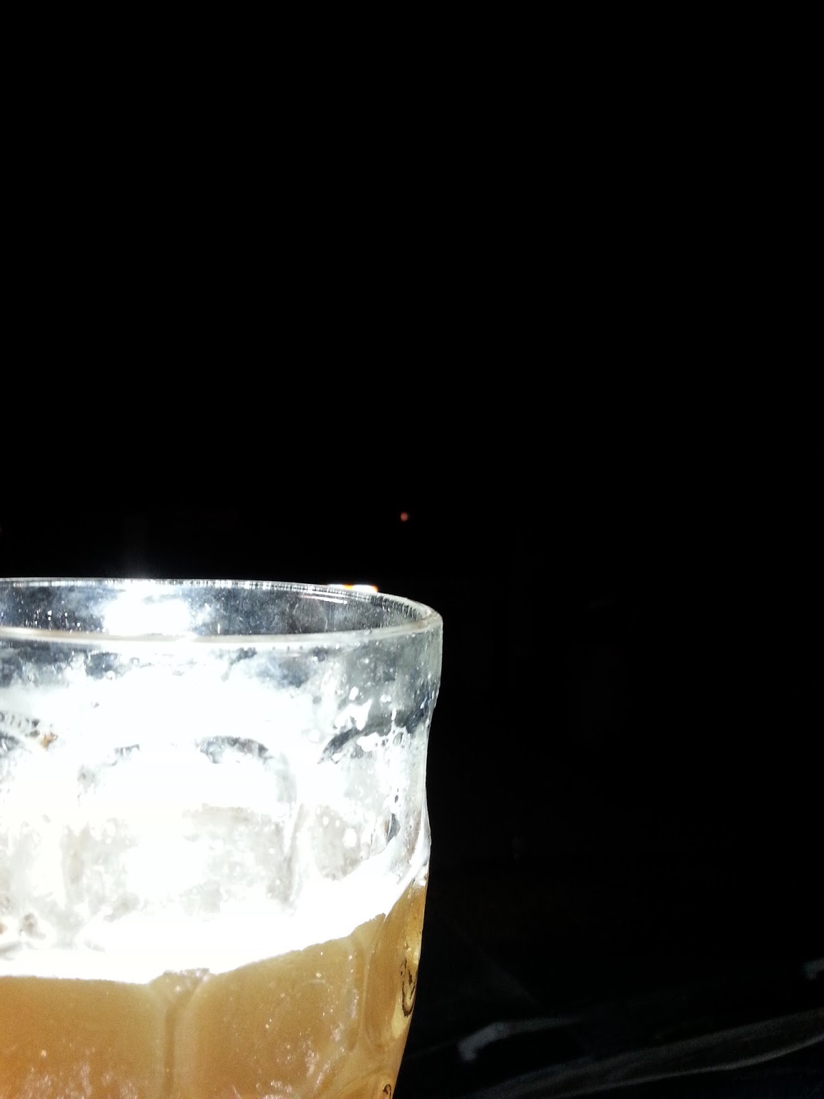 Yet Another Mommy Blog A Short Review of Beer Golden Road Hefeweizen