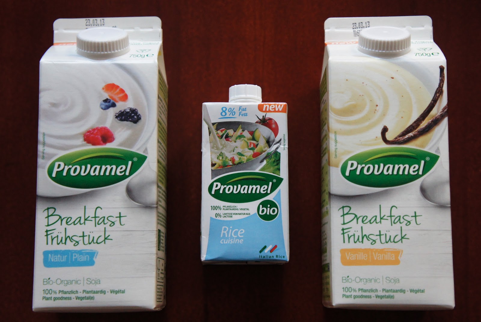 NEU: laktosefreie Joghurt- &amp; Sahnealternative von Provamel ♥ Ein ...