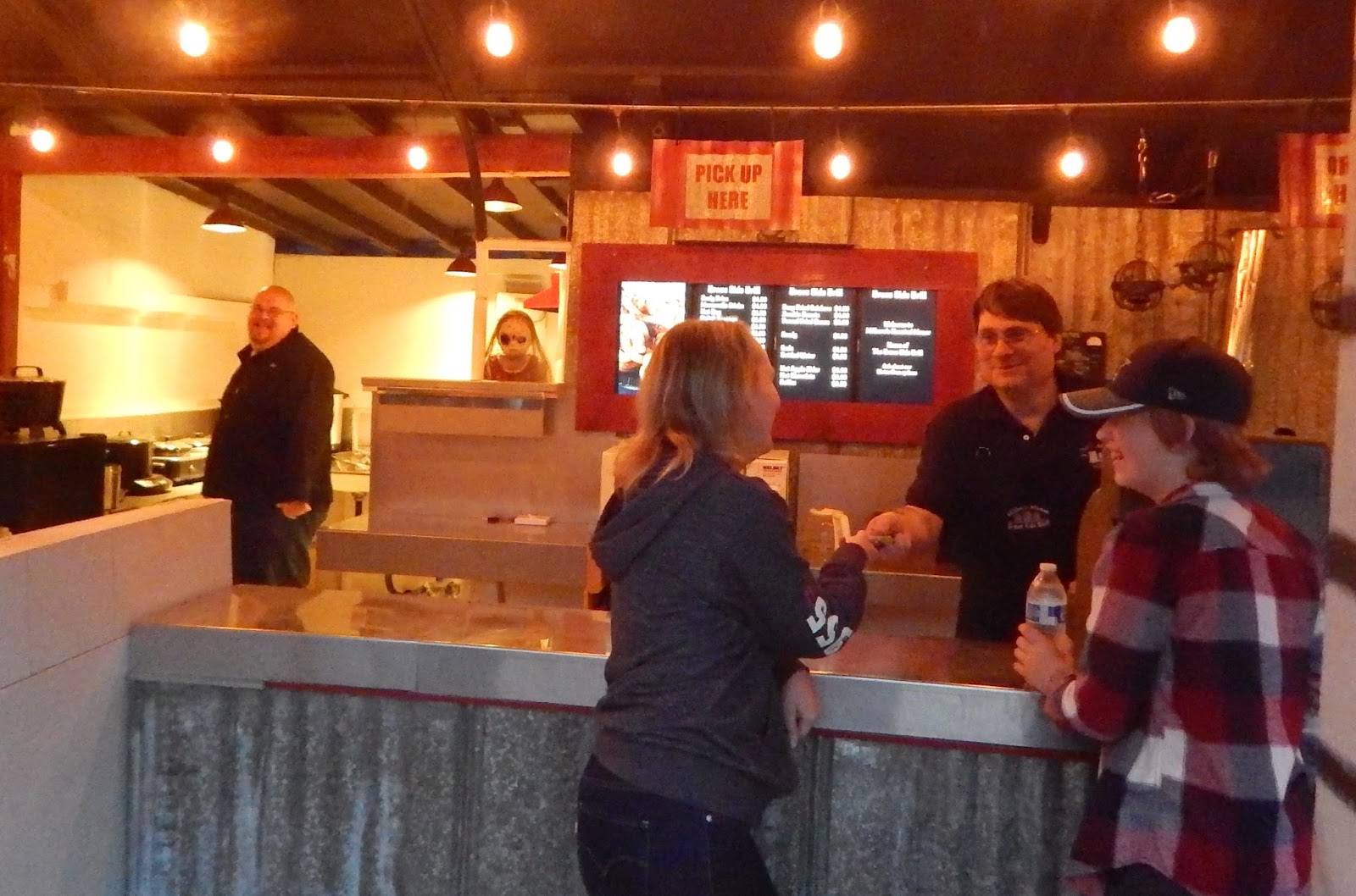 Milburn's Haunted Manor Haunted House between Portland and Salem