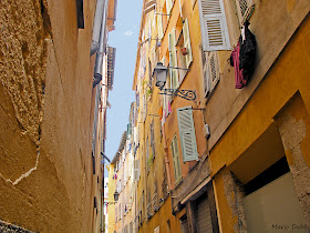 Rue piétonne du vieux Nice