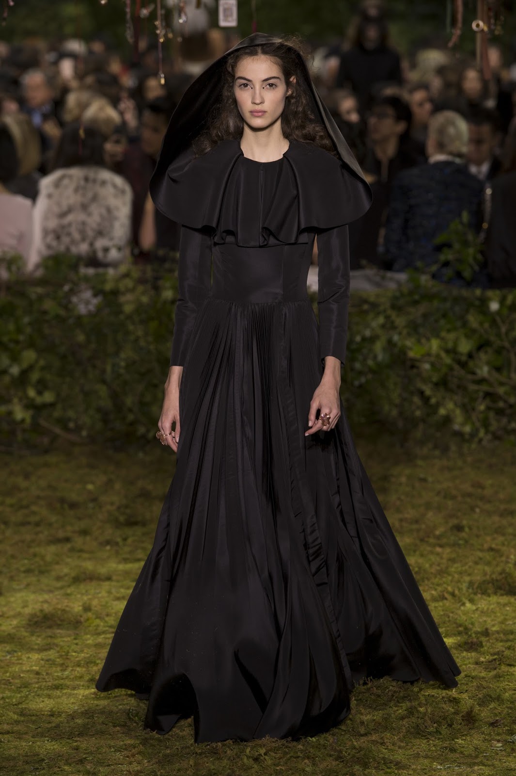 Spring Couture Elegance: DIOR