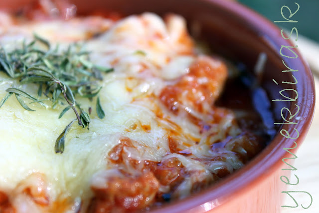 yemek bir aşk güveçte kuzu