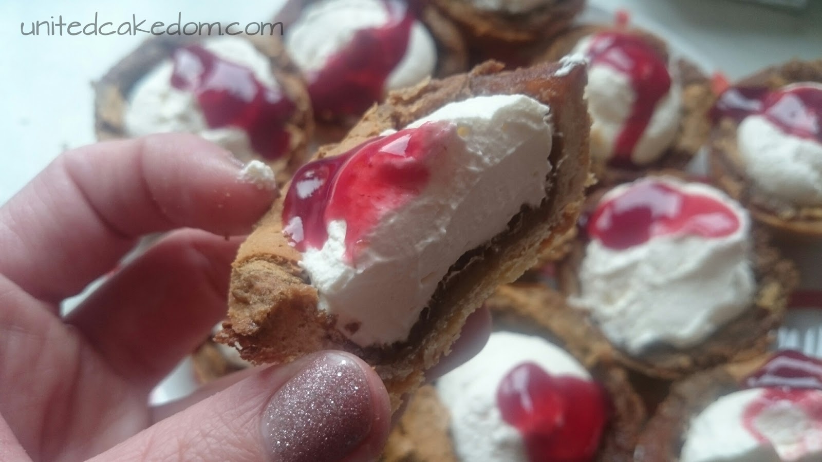 United Cakedom Two Ways with a Gypsy Tart