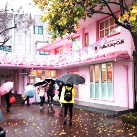 [REVIEW] Visit Korea VIP Invitation Tour Day 1: Hello Kitty Café in