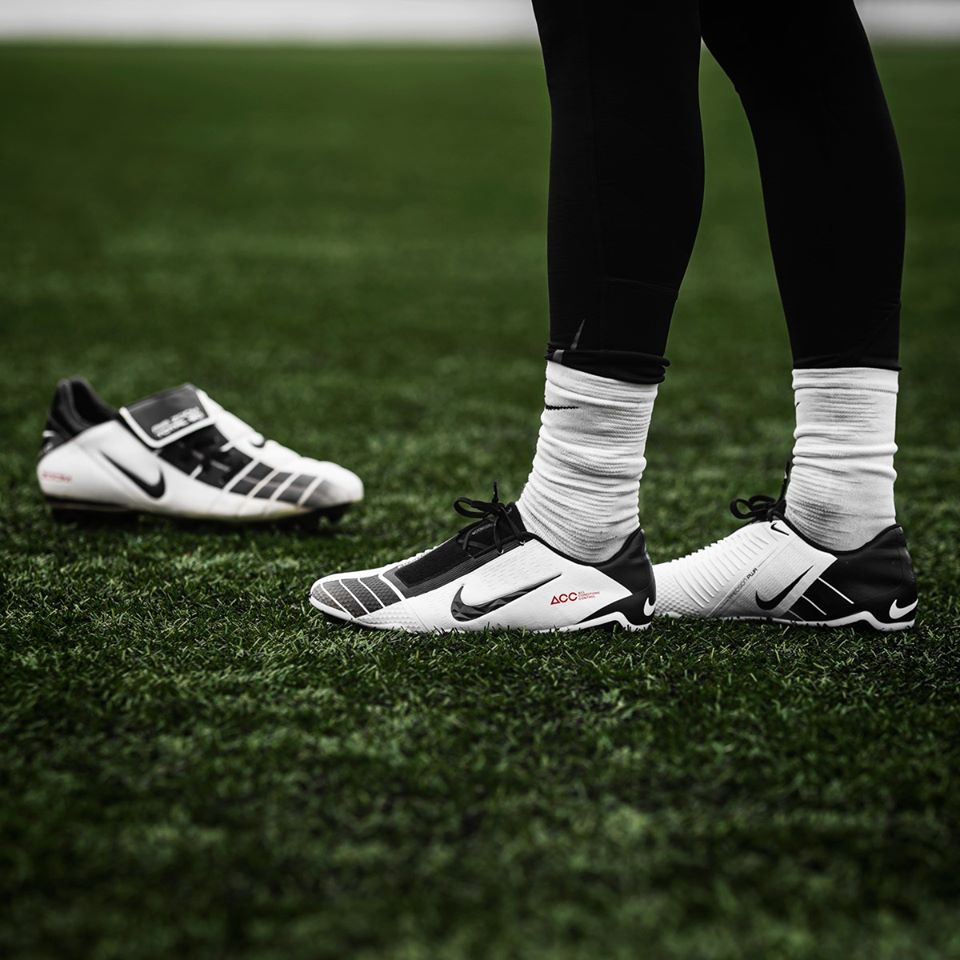 Opiáceo Oh querido acerca de Insane Total 90 II Inspired Nike Phantom Venom 'Future DNA' 2020 Boots  Released - Footy Headlines