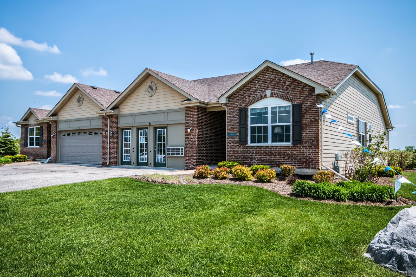 Hartz Homes Blog Hartz Homes Opens New Townhomes at Bella Vista in Bolingbrook