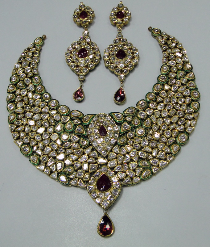 Indian Kundan Polki Jewelry Making ~ Jewellery India