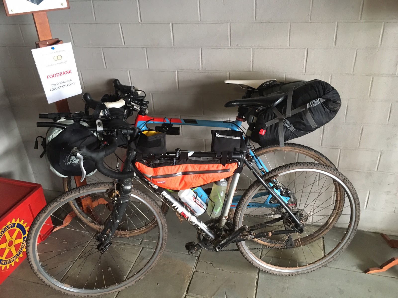 alpkit saddle bag