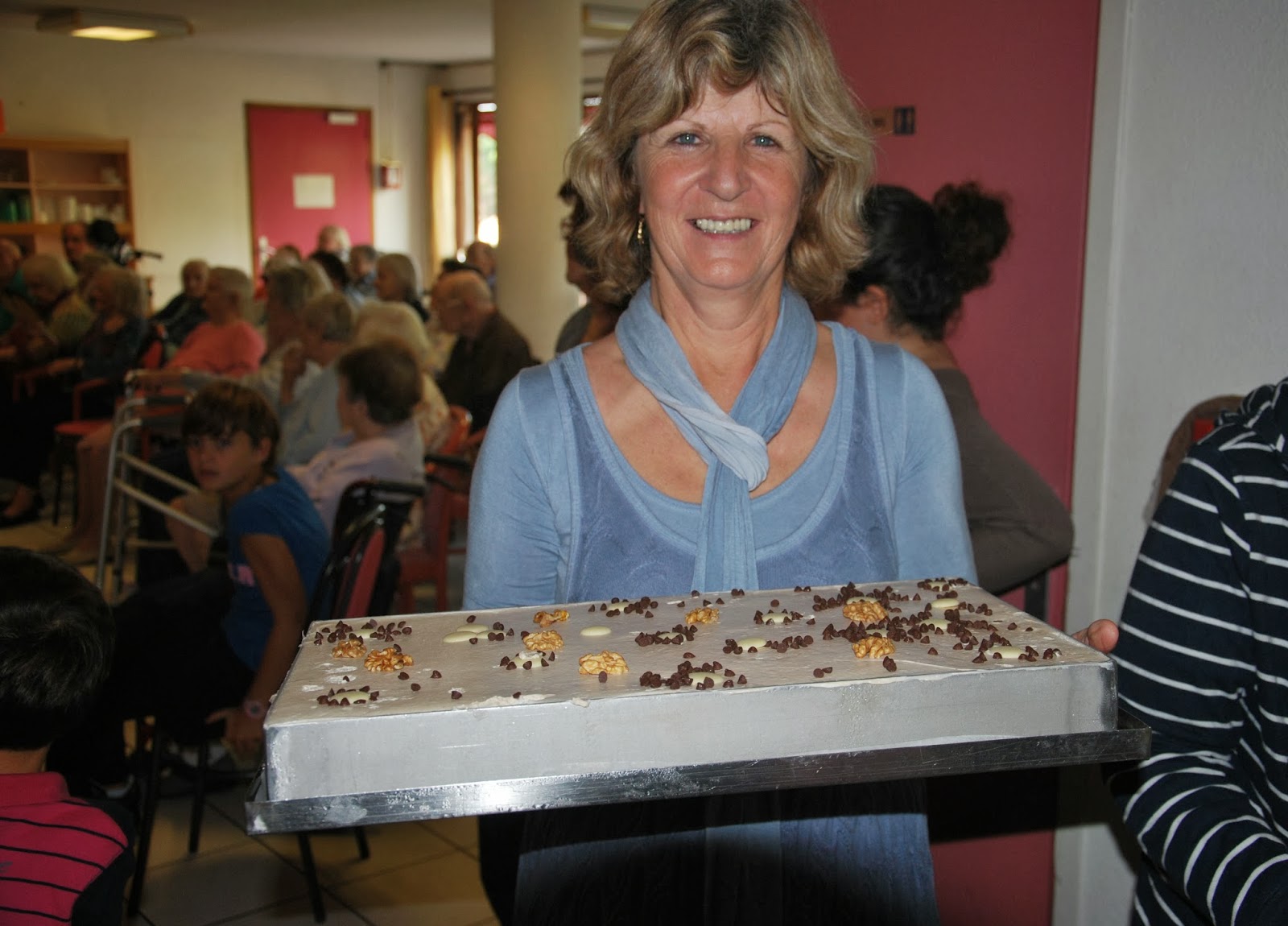 L'après-midi récréatif du troisième âge à la maison de retraite St