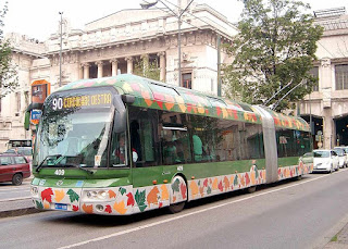 Trolleybus 90 that goes clockwise around Milan's External Ring Road
