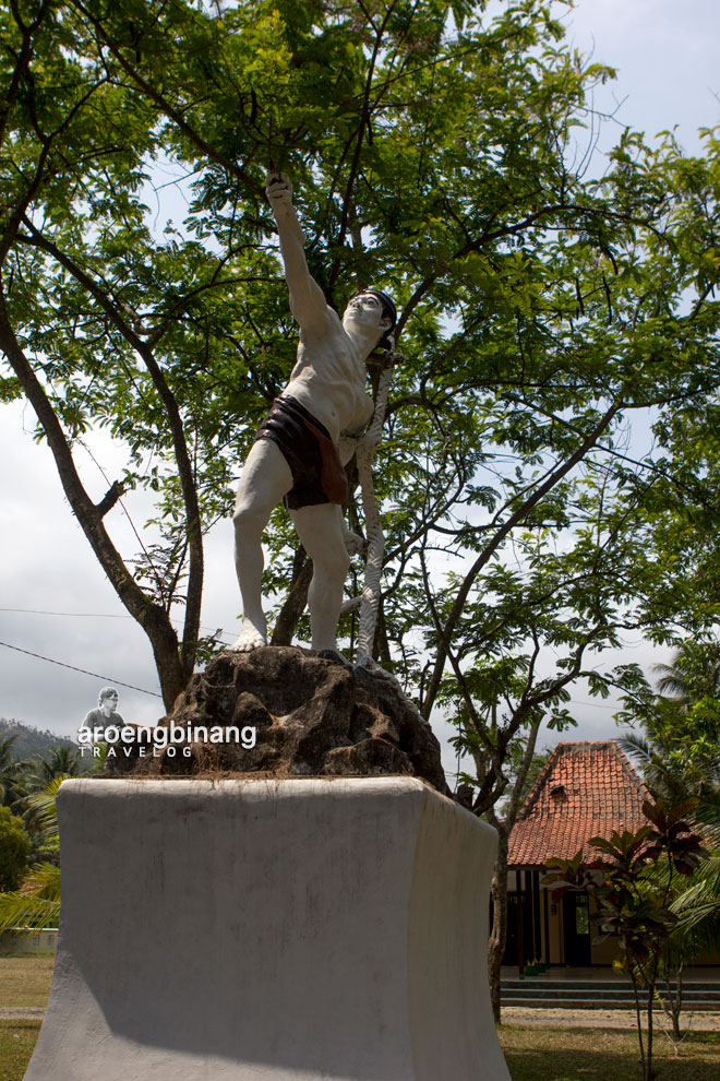 pesanggrahan nyi roro kidul kebumen