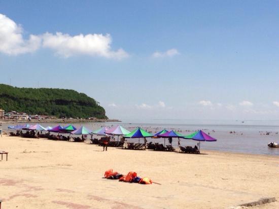 5 Pantai Sangat Dekat Dari Kota Hanoi Vietnam