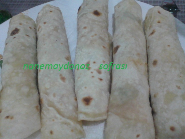 nanemaydonoz sofrasi! ! ! EVDE LAVAŞ ve TAVUK DÖNER YAPIMI