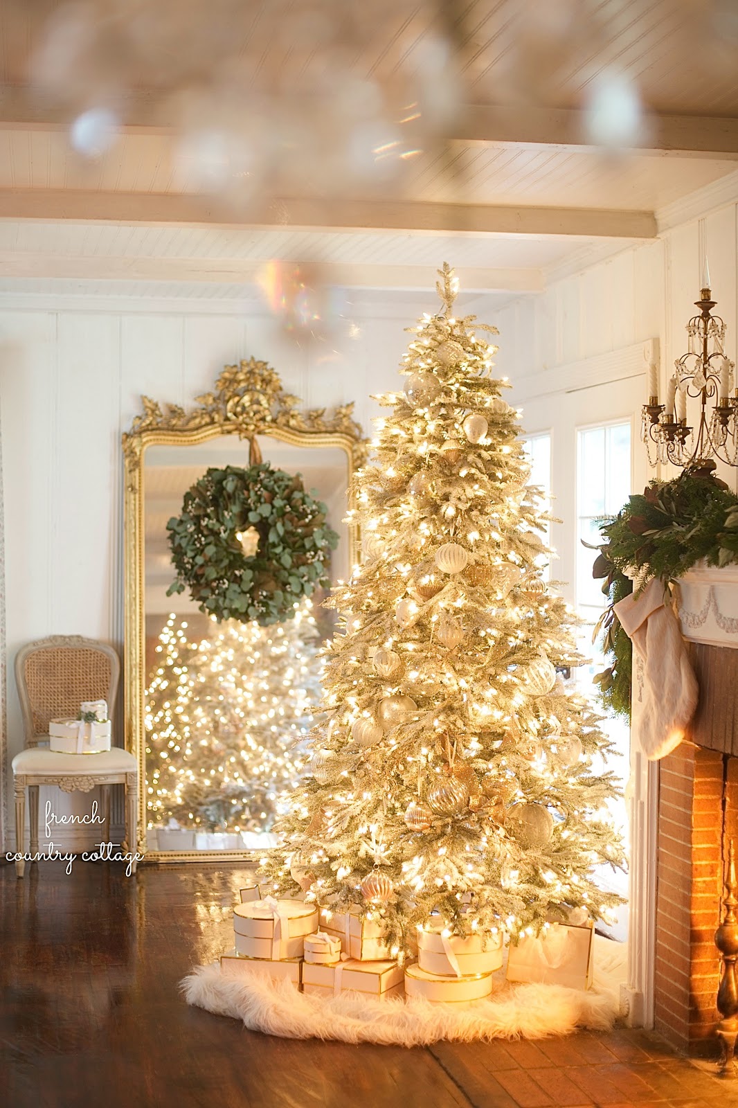 It's beginning to look a lot like Christmas- Elegant French Country ...