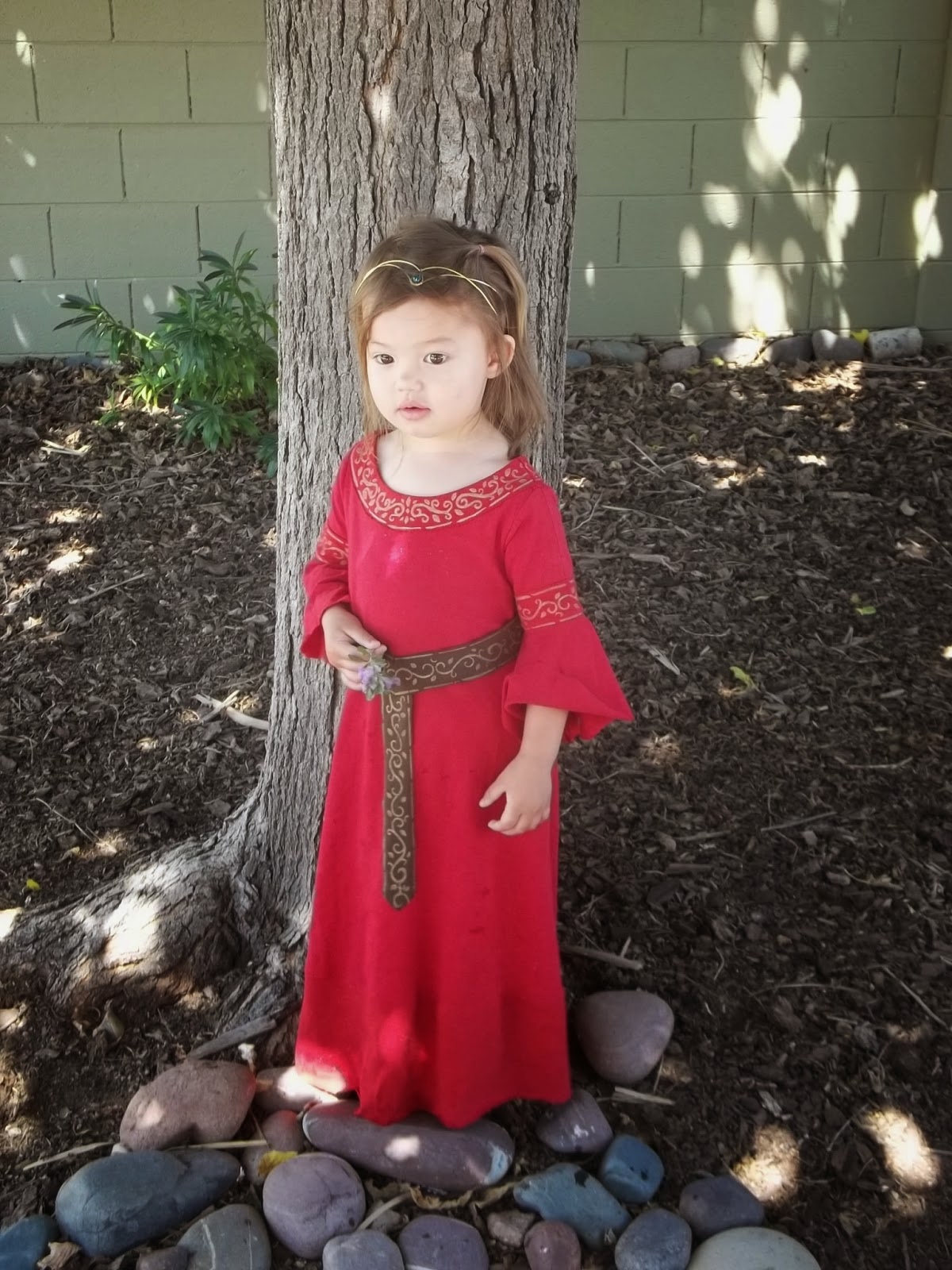 Making Rivendell in the Desert: Baby Elven Dress and Baby Tunic Writeup ...