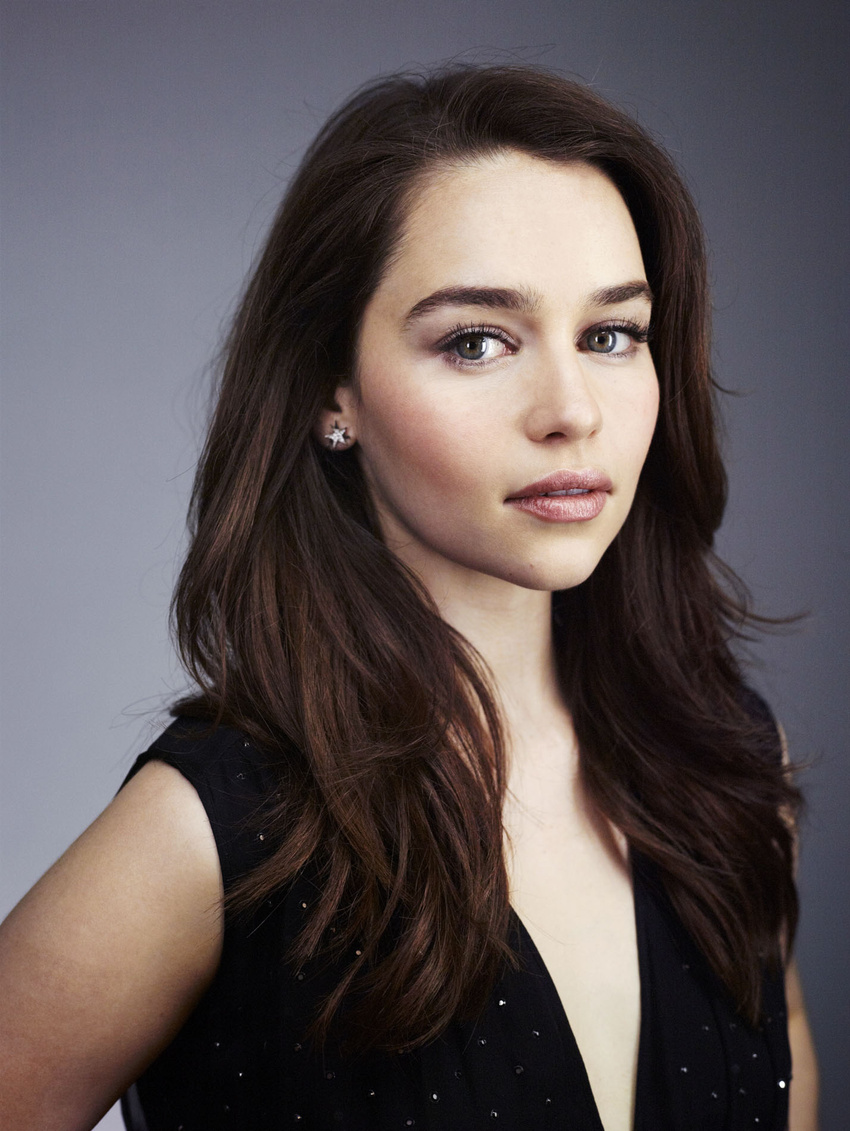Emilia Clarke Wiki Biography Dob Age Height Weight Affairs And