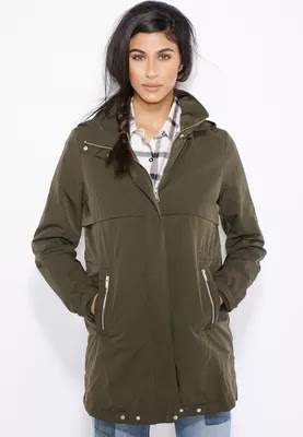 احدث تشكيله ملابس وبنطلونات وبلايز مانجو Mango من نمشي Namshi مول العرب للتسوق عبر الانترنت