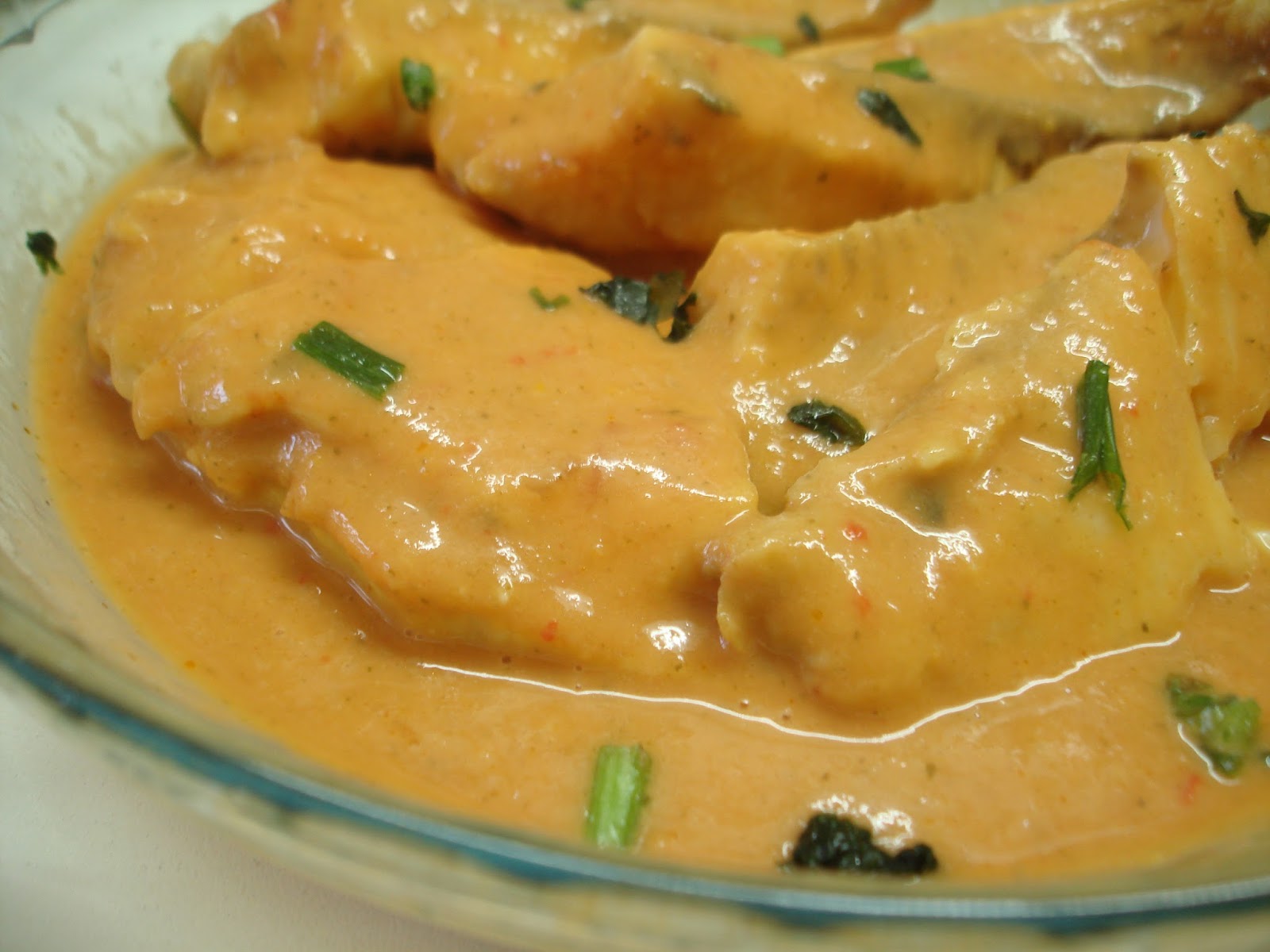 Doce Lar: Filé de Tilápia ao Molho de Legumes e Leite de Coco: sem