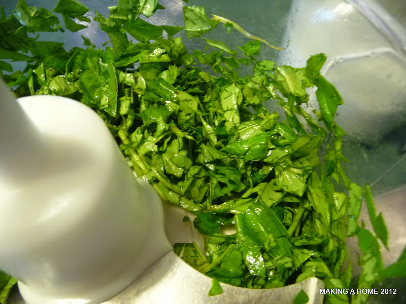Making A Home How to Freeze Fresh Basil and Oregano