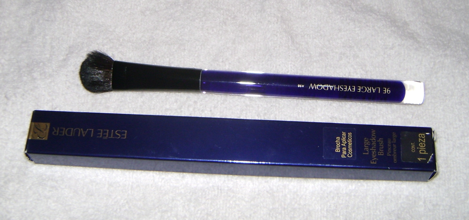 brochas estee lauder