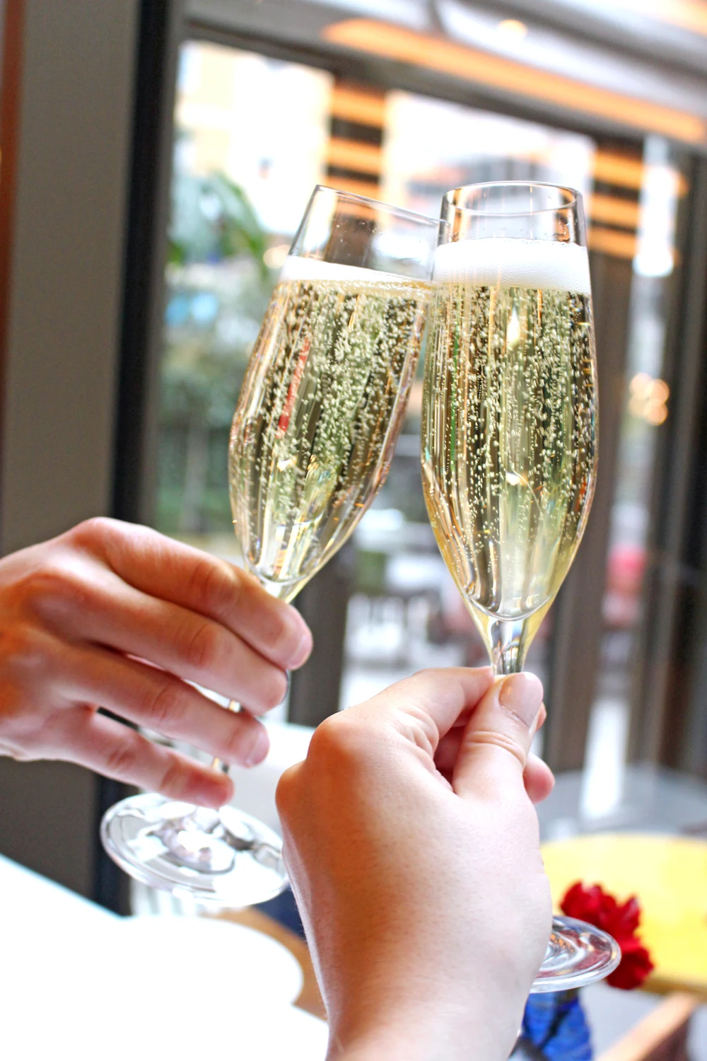 Champagne brunch at the Devonshire Club - London restaurant blog