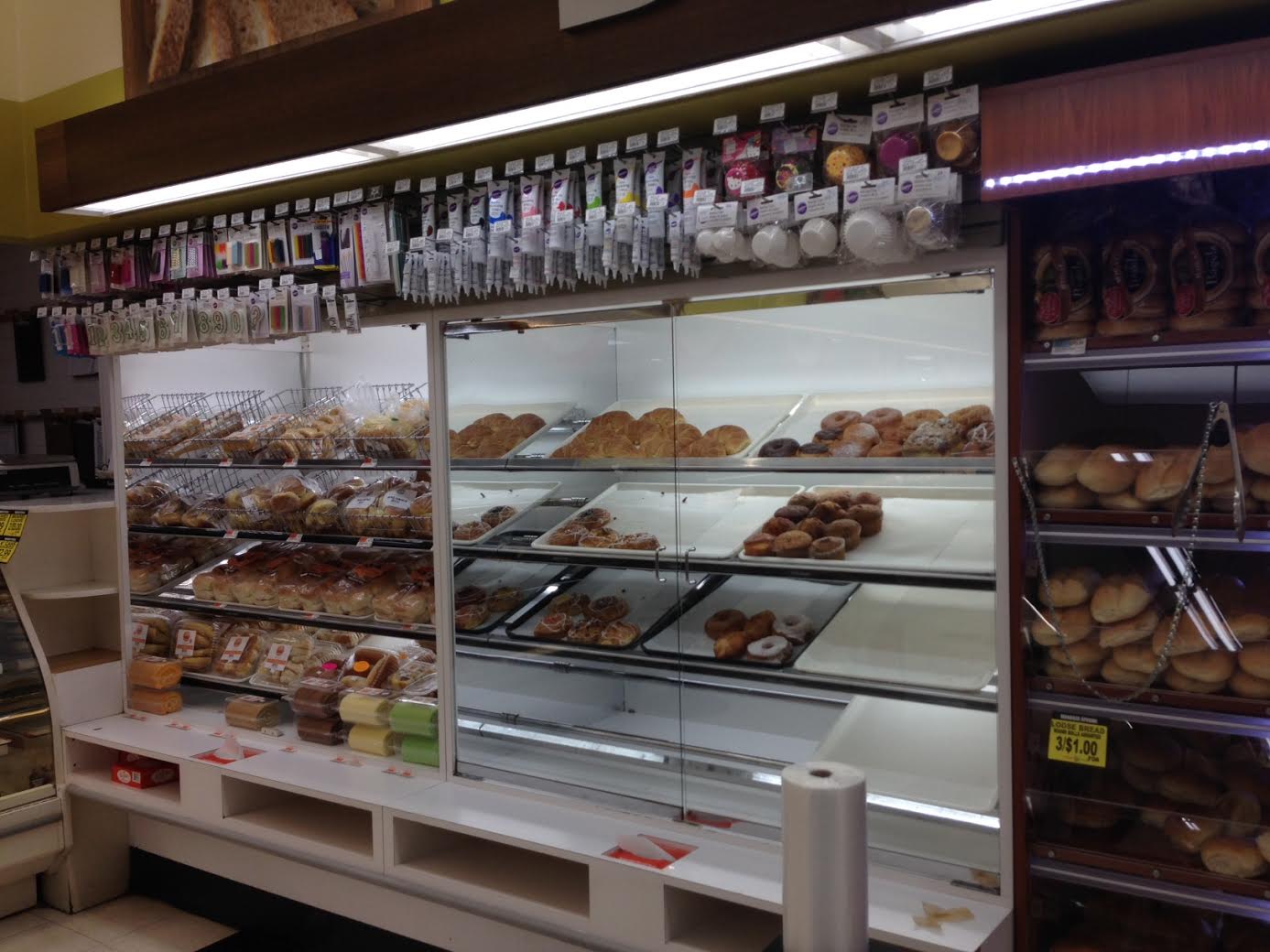 The Market Report Superfresh Food World, Bloomfield, NJ