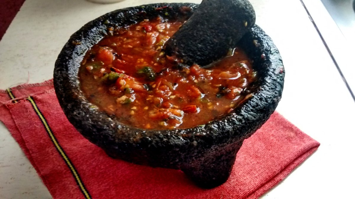 El Sancochadero de Cocinaparados: Salsa Roja Molcajeteada,
