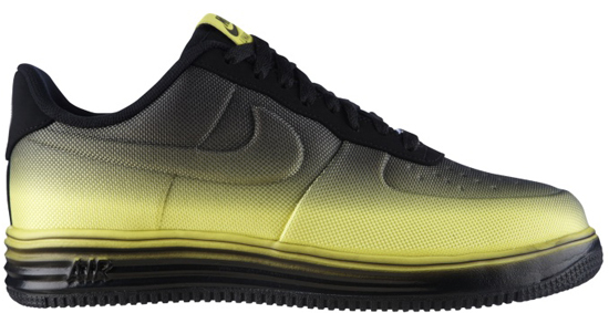 This is the Nike Lunar Force 1 VT Mesh. It features a Vac-Tech mesh upper sitting on a Lunarlon sole. They also feature a gradient upper that fades from top ...