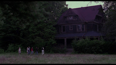 Deadly Manor 1990 Image 7