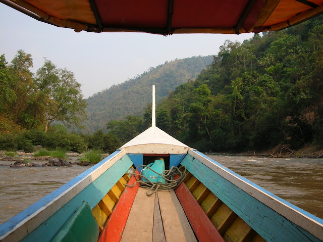 escursione in barca da chiang mai a chiang rai, thailandia, triangolo d'oro