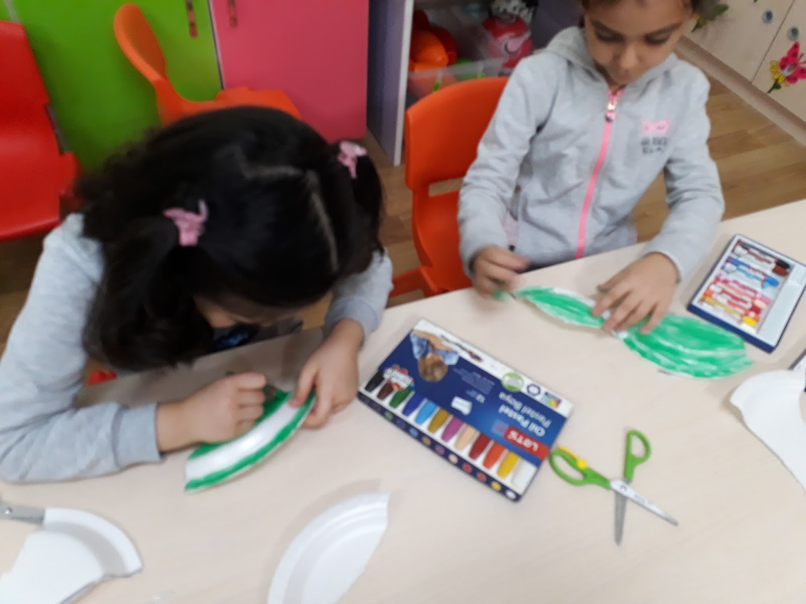 Kubra Nin Dersi Ela Nin Aile Katilimi Etkinlikleri