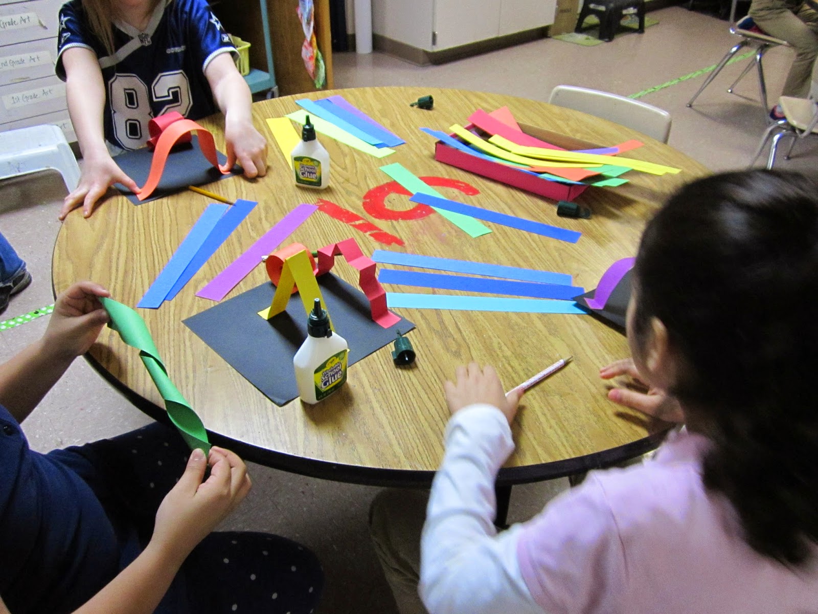 ChumleyScobey Art Room Paper Line Sculpture