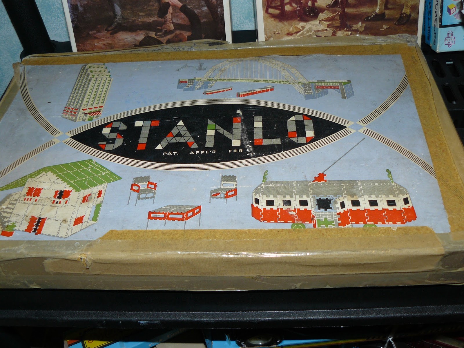 SCRANBERRY COOP Stanlo vintage metal construction toy building