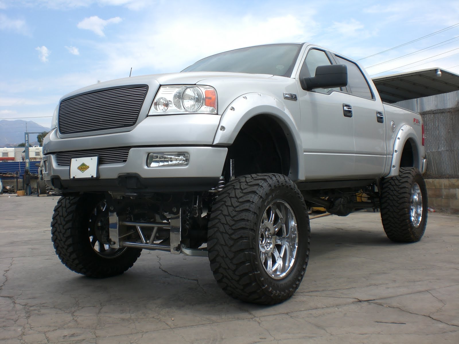 Ford F150 Lifted