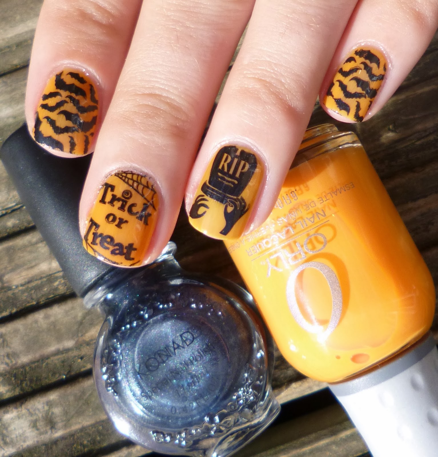 Lou is Perfectly Polished: Halloween Nails: Orange and Black