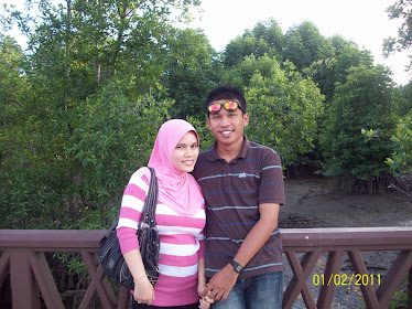 ::LOVELY HUSBAND & WIFE