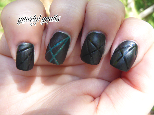 Teal Tuesday - Accent Nail! - Gnarly Gnails