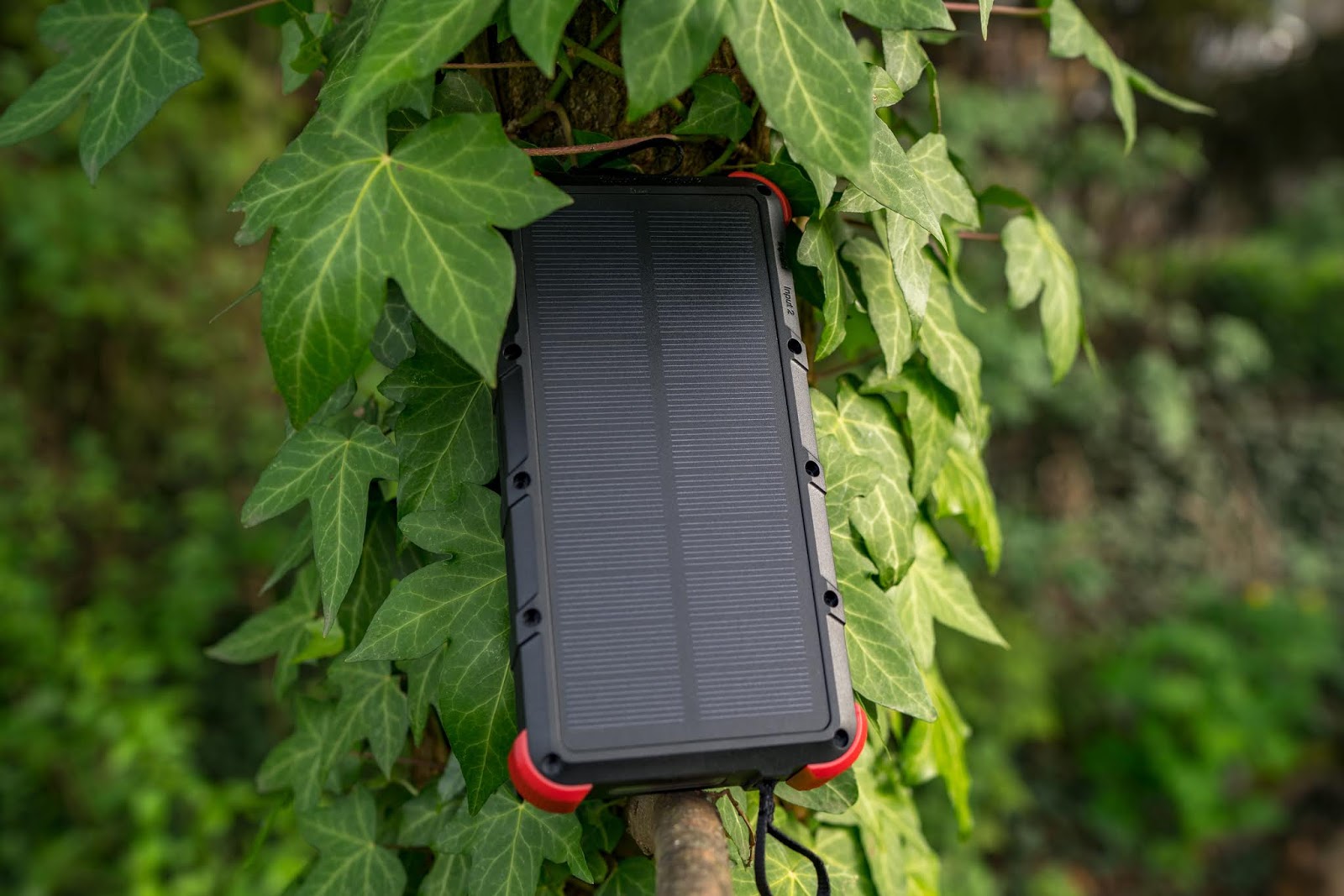 OUTXE 20000mAh Solar Powerbank 4A Dual Input Energie für unterwegs