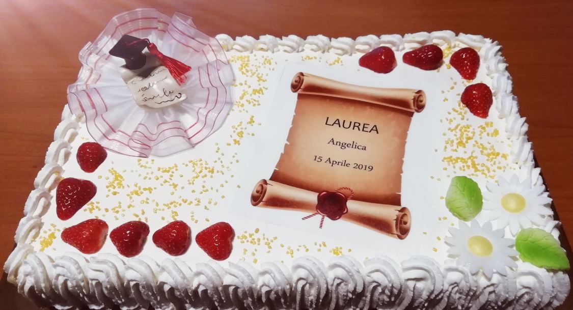 Uno Per Torta Torte Per Tutti Torta Laurea