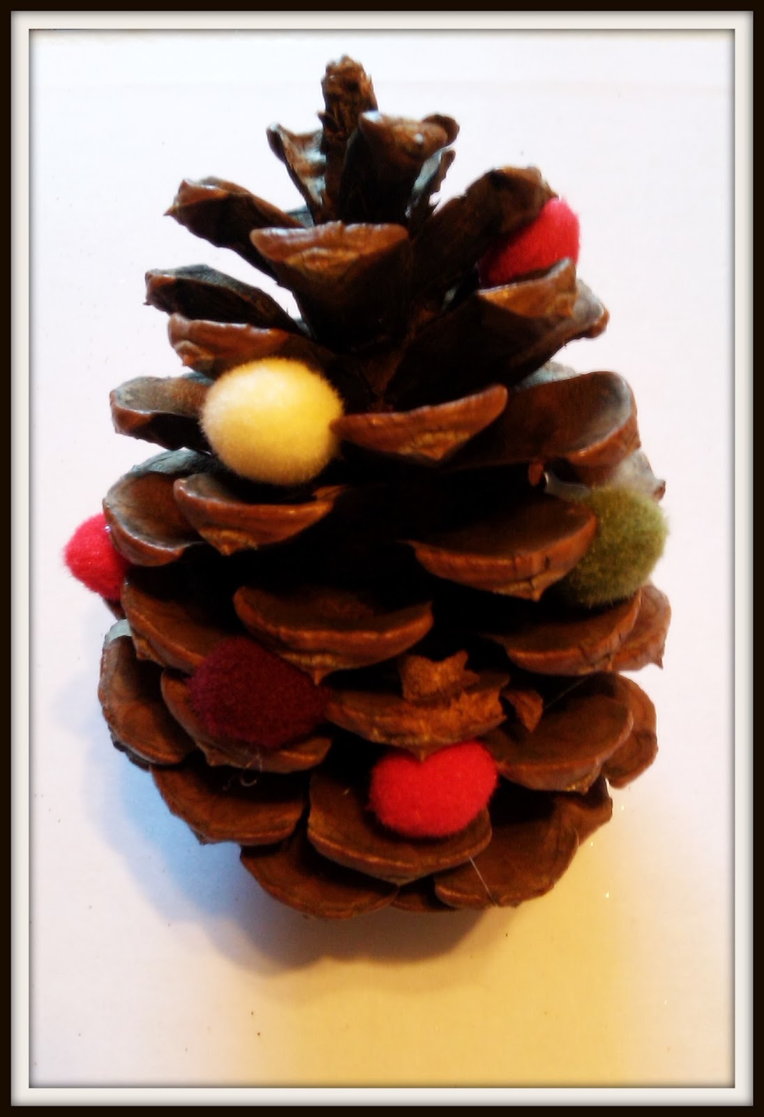 Double Treble Craft Adventures: Pine Cone Ornament {Craft}